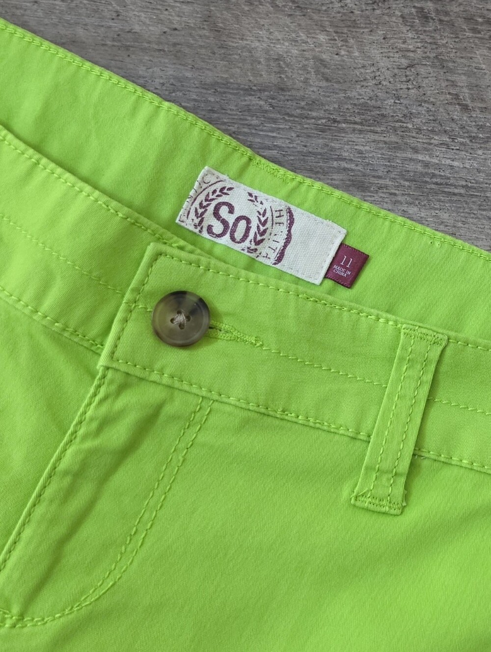 New Stretch Low Rise Shorts - Picture 5 of 5